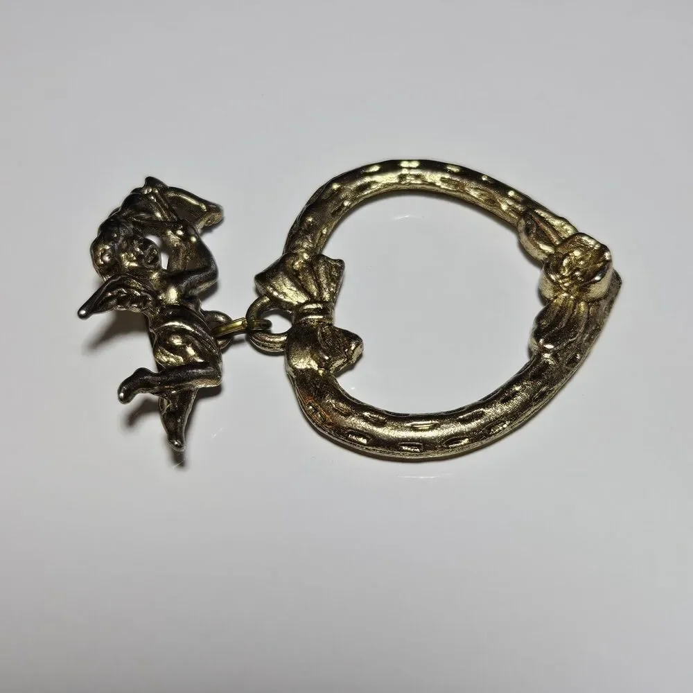 Vintage Danecraft Brooch Cherub Angel Ornate Heart Frame Gold Tone